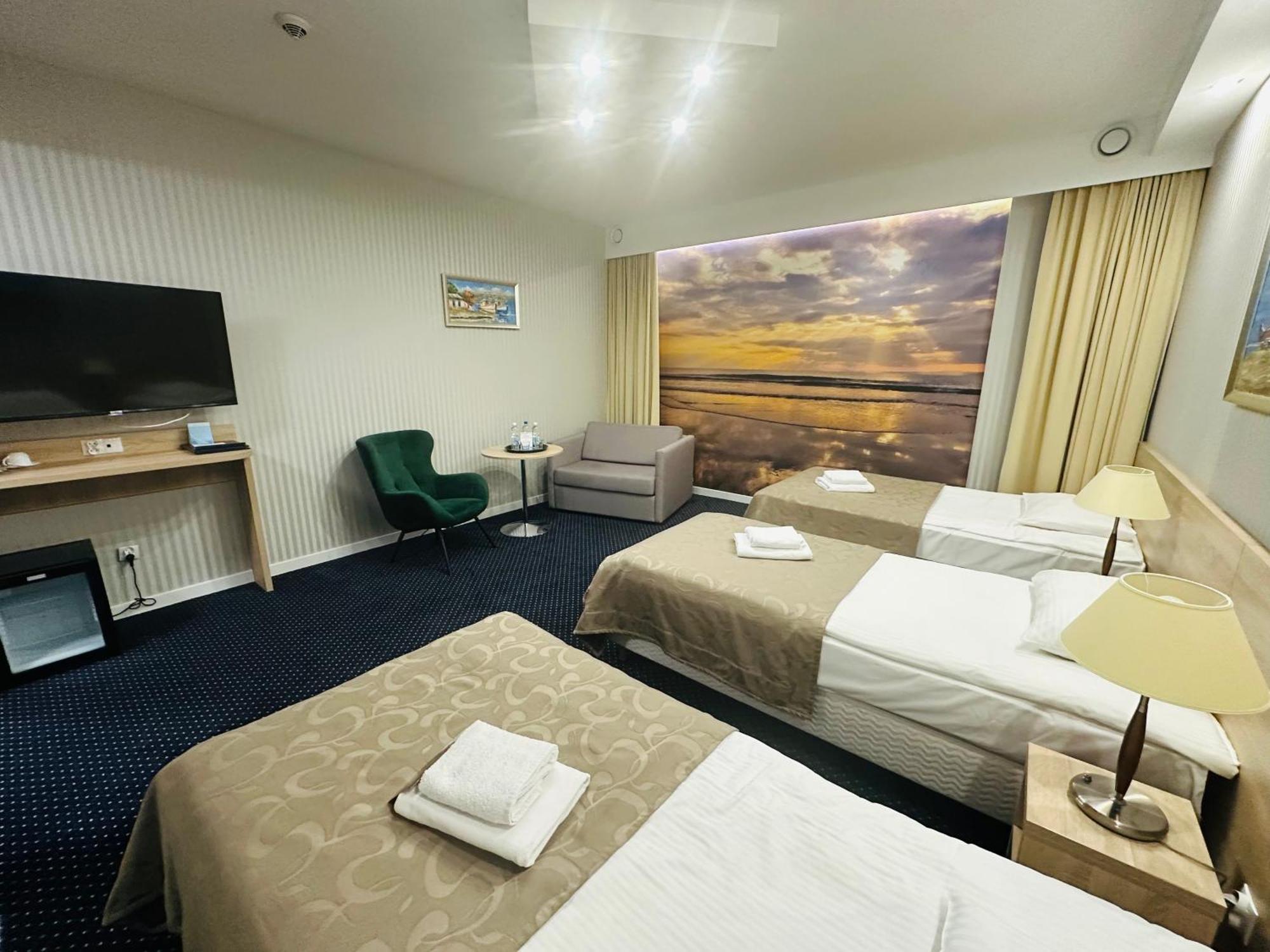Capsule hotel Miejsca Noclegowe W Arka Medical